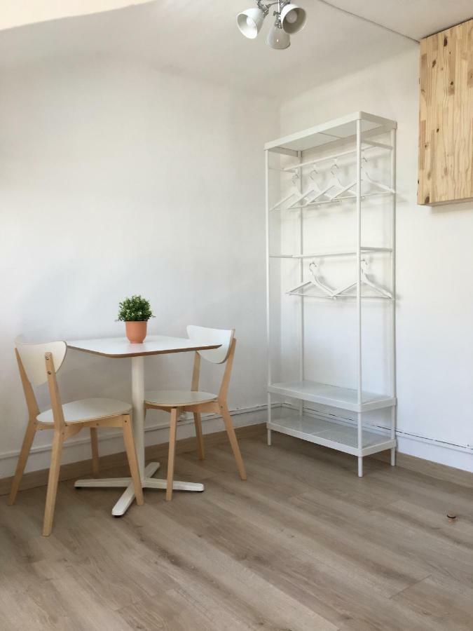 Studio Centre Ville Cannes 200 Metres Des Plages Du Midi Екстериор снимка